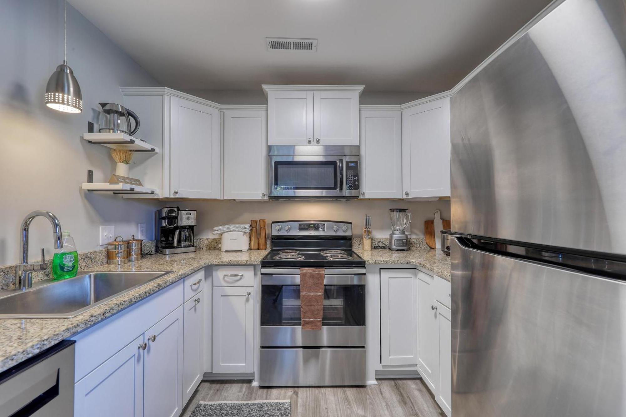 Вілла 1408 Perrin Dr, Unit D - Ocean Walk Sleeps 8 Мертл-Біч Екстер'єр фото