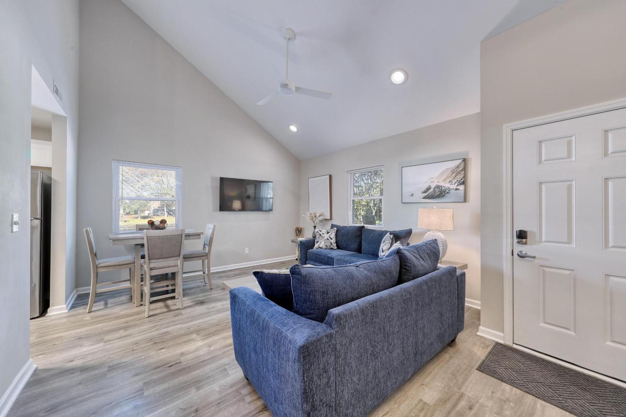 Вілла 1408 Perrin Dr, Unit D - Ocean Walk Sleeps 8 Мертл-Біч Екстер'єр фото