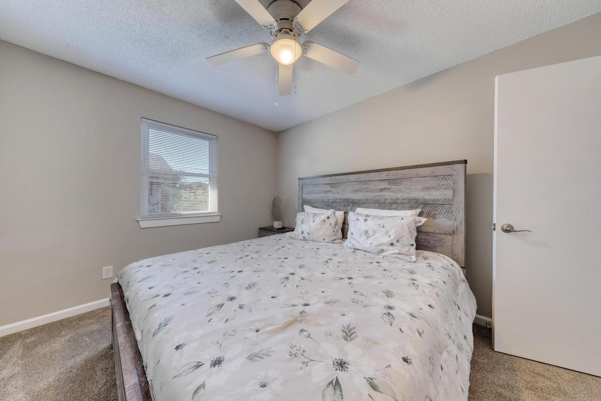 Вілла 1408 Perrin Dr, Unit D - Ocean Walk Sleeps 8 Мертл-Біч Екстер'єр фото